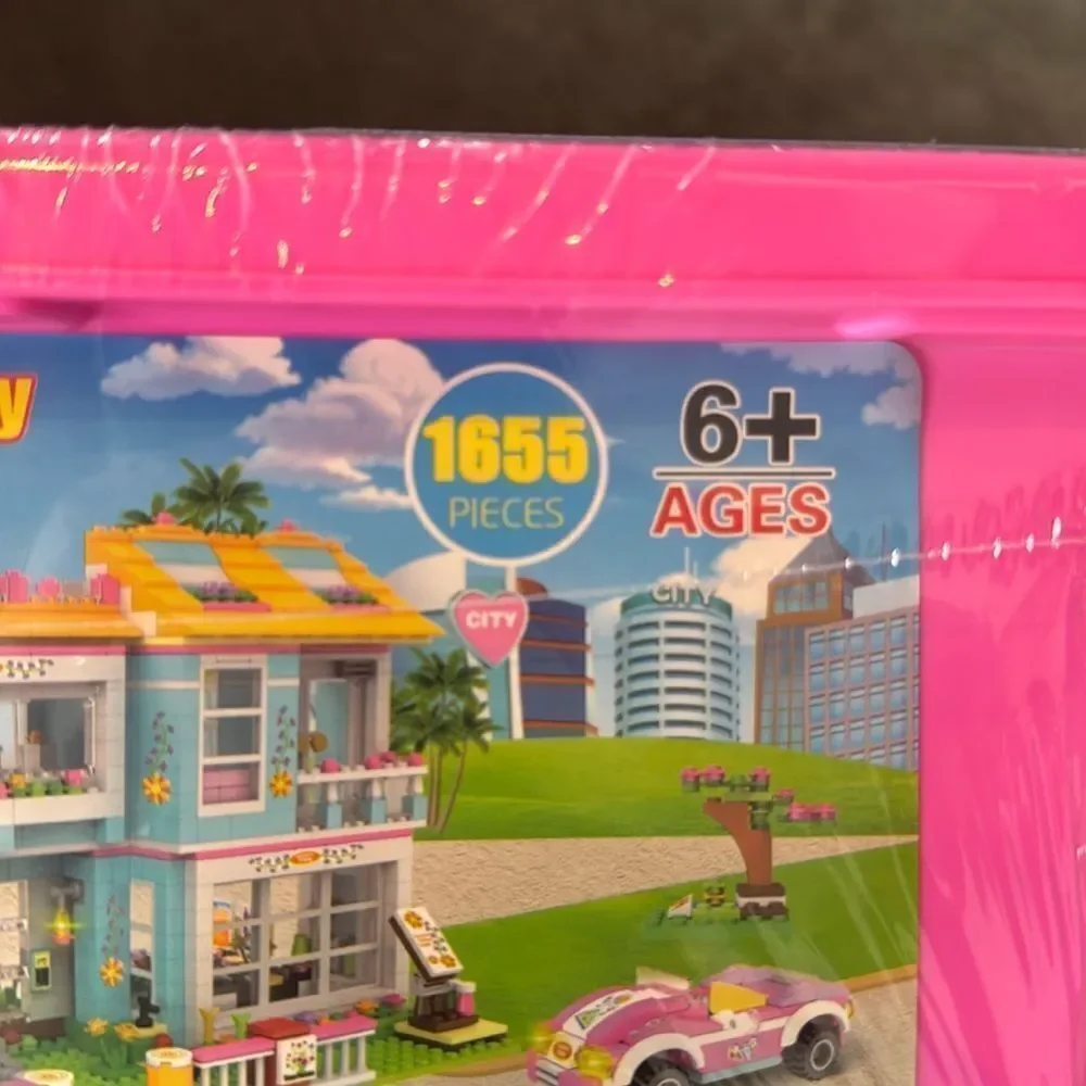 Exercise N Play Hair Salon & Happy Family Party Building Blocks Storage Box NEW